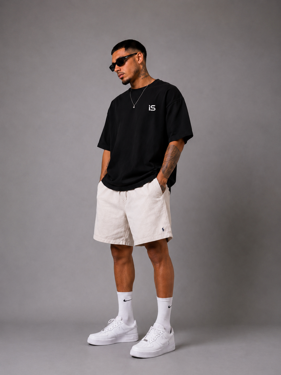 Deux hommes antillais portant la collection Caribbean Heritage